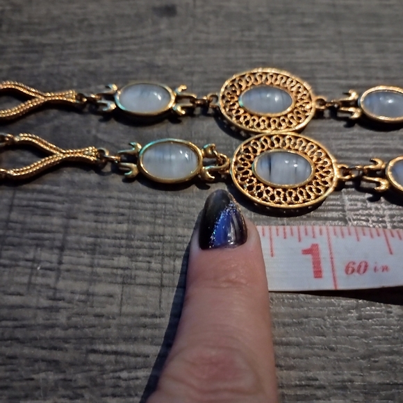 Vintage Gold Tone Statement Necklace - Picture 10 of 12